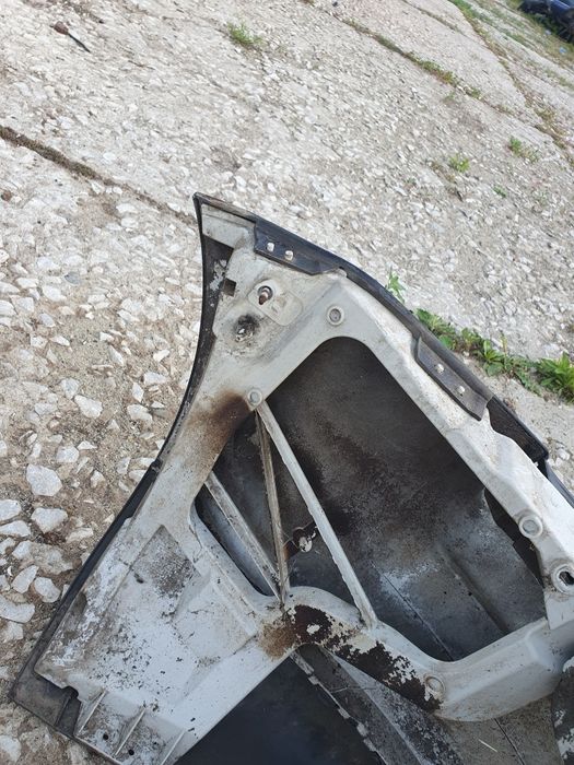 Задна броня Ford C-Max