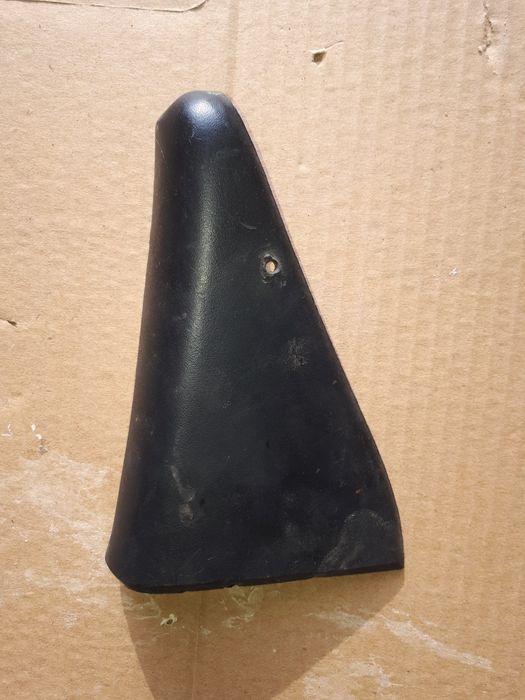 Треугольник салона на Пассат В3.