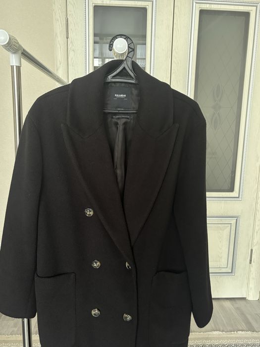 Пальто женское Pull&Bear