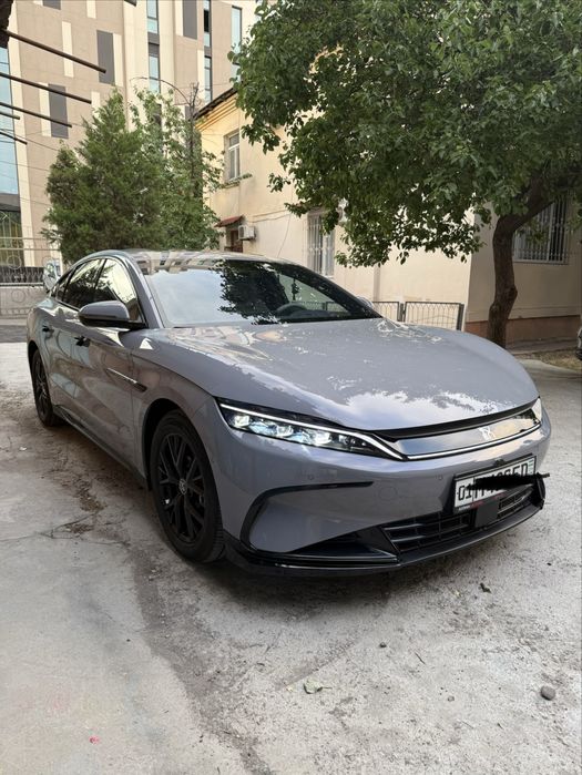 BYD Han hybrit 2025 restyling