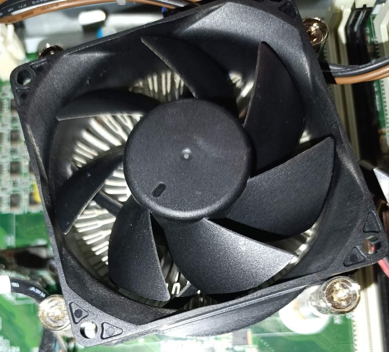 Настолен компютър HP