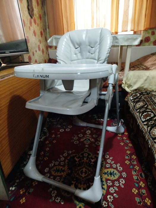 Детский стул для кормления