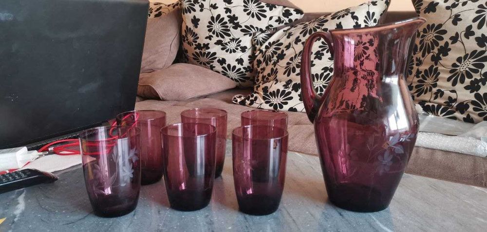 Сервиз цветно стъкло