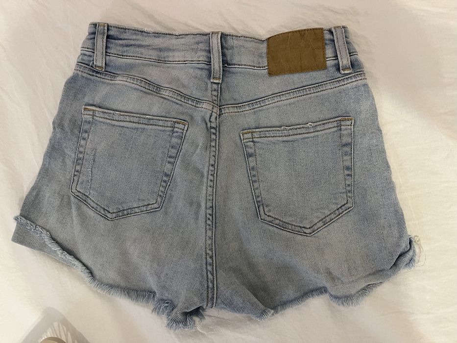 Къси дънкови панталонки на Zara и HM