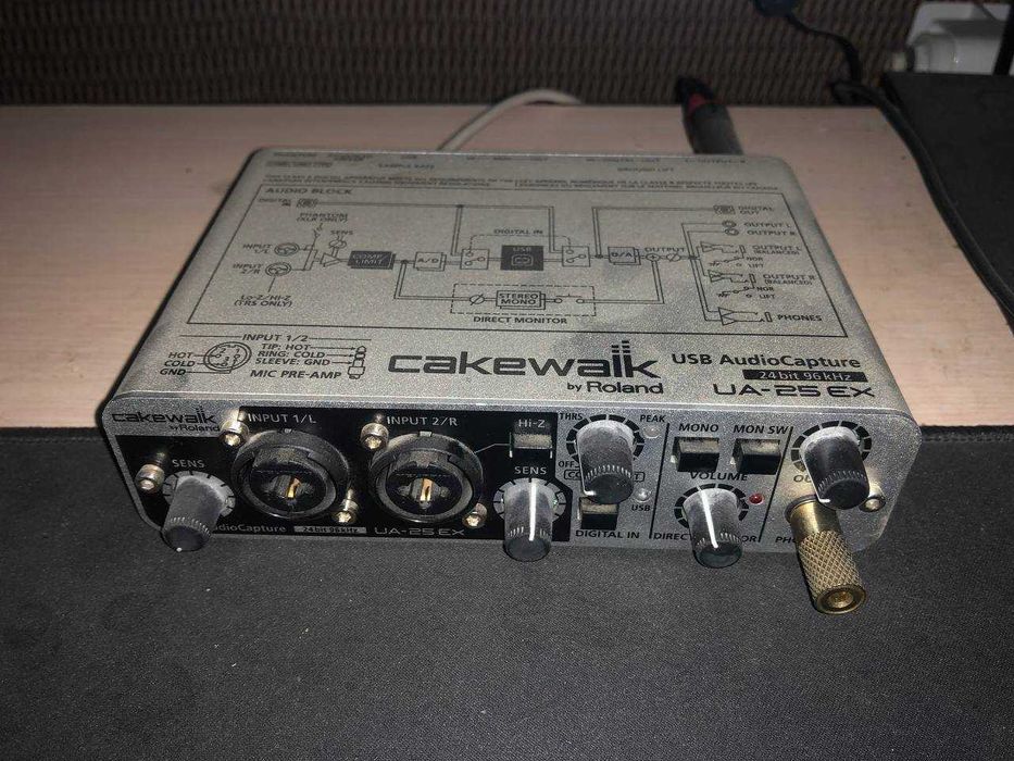 MXL 990 mikrofon / Roland ovoz karta