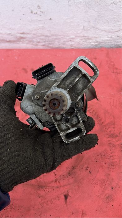 Трамблер Мазда 626 трамблер Мазда кронос кронус S1