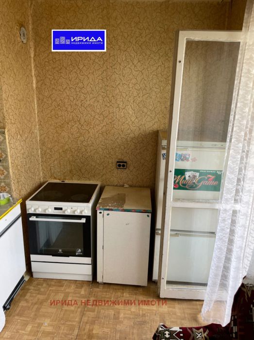 Продава се Тристаен апартамент в София, Надежда 1 - 85 кв.м за 2352 €/кв.м - Снимка #3
