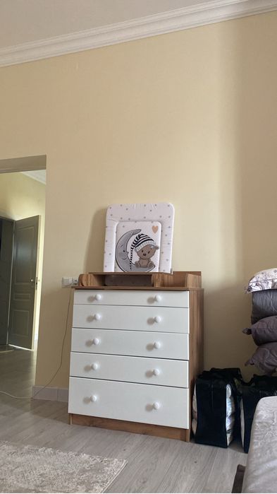 Продается пеленал ный комод