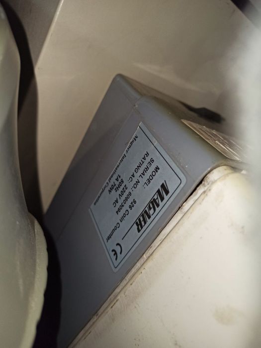 Продается Счётчик монет разные.