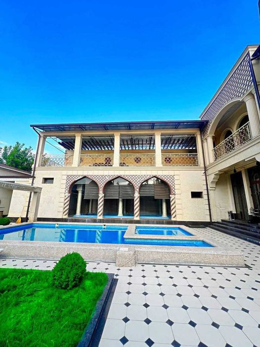 Сдаётся в аренду в центре города Ташкент "MAROKAND VILLA"