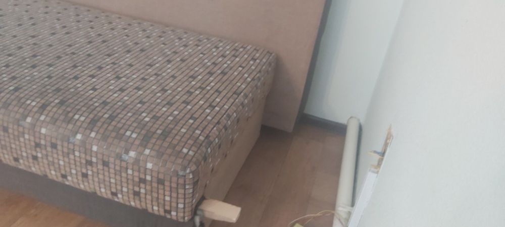 Отдаю диван бесплатно