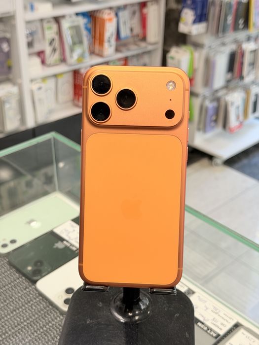 Apple iPhone 17 Pro Max 256GB Cosmic Orange