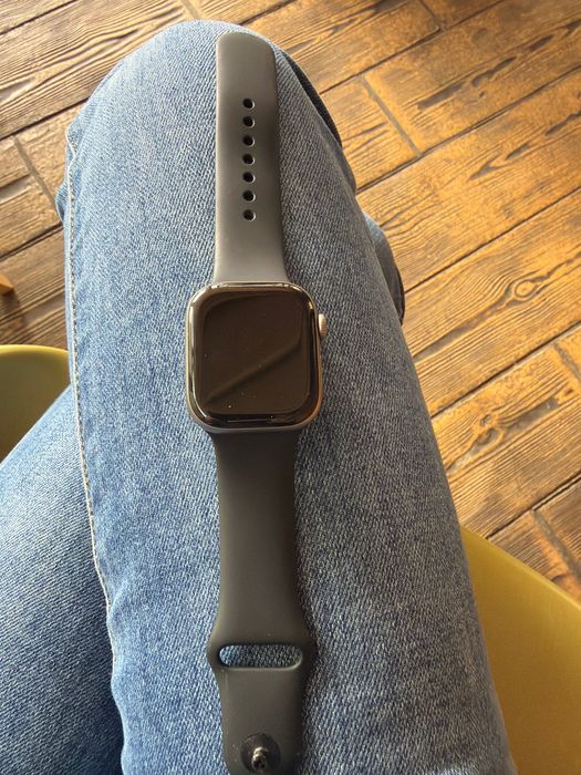 Apple Watch s11 42cm.