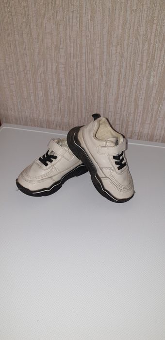 Детские осенние утеплённые  ботинки