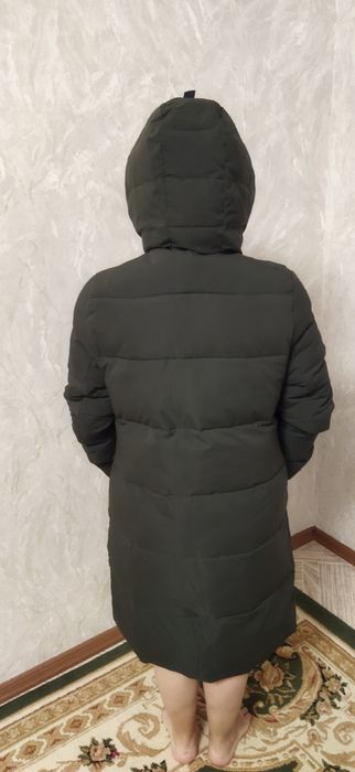 Продам куртку женскую