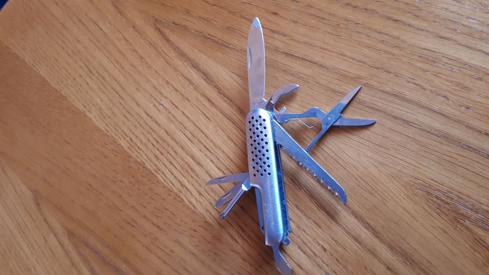 Немско джобно ножче -STANLESS