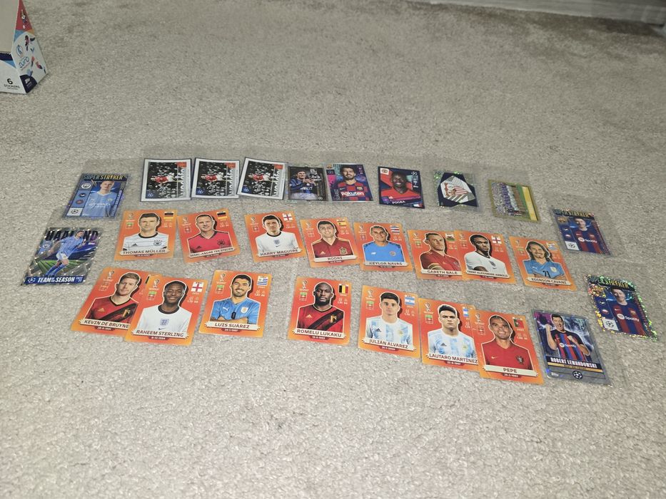 Футболни стикери