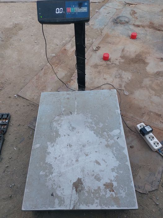 Весы товарные бу