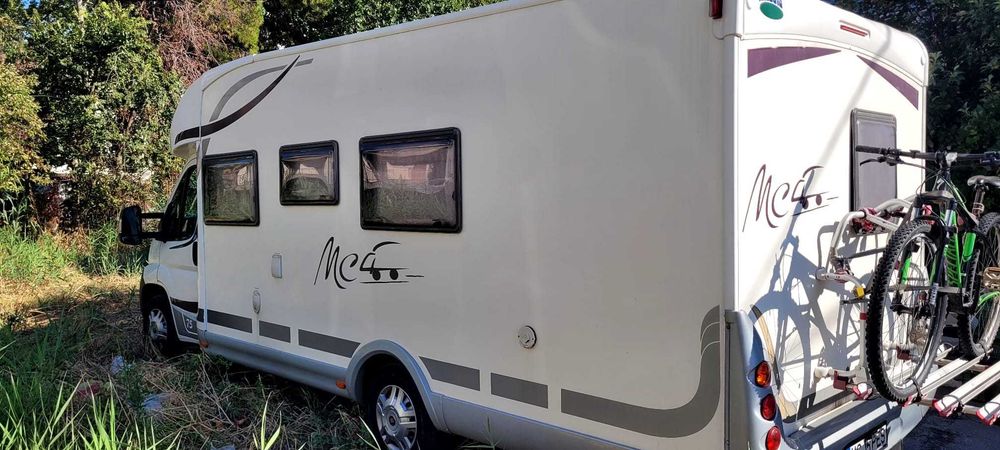 Vând autorulotă an fabricație 2011