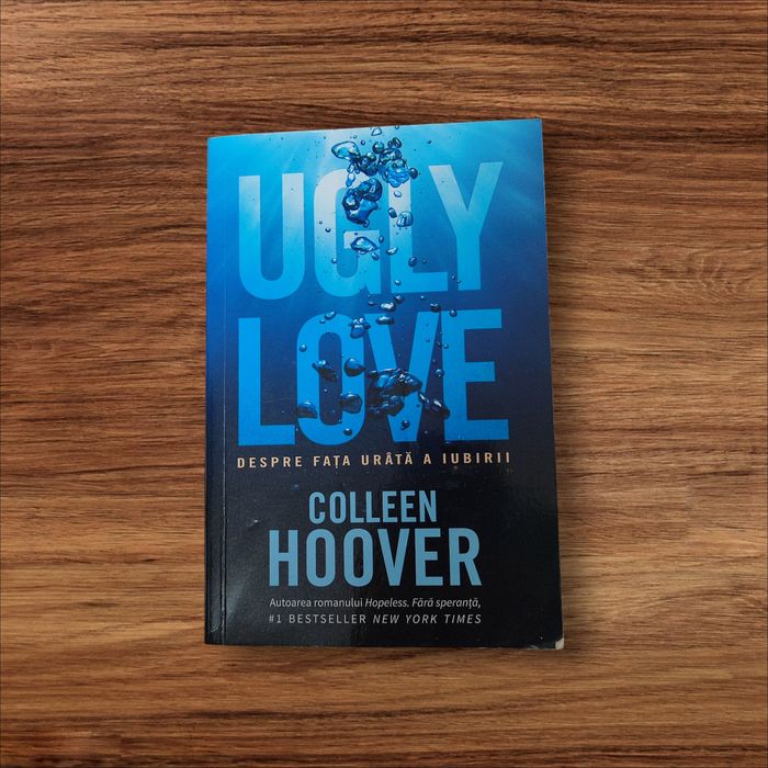 Ugly love-Collen Hoover