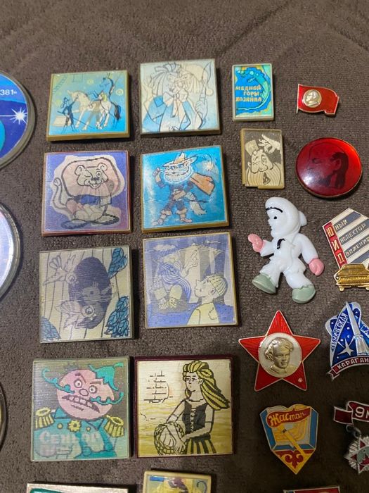 Продам коллекцию значков времен СССР