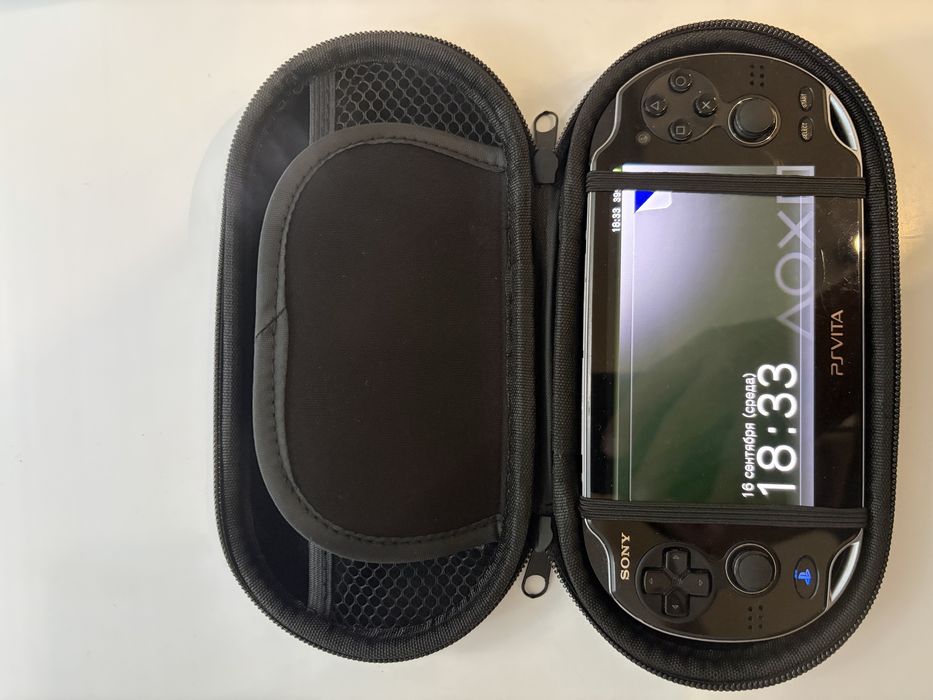 Продам playstation Vita