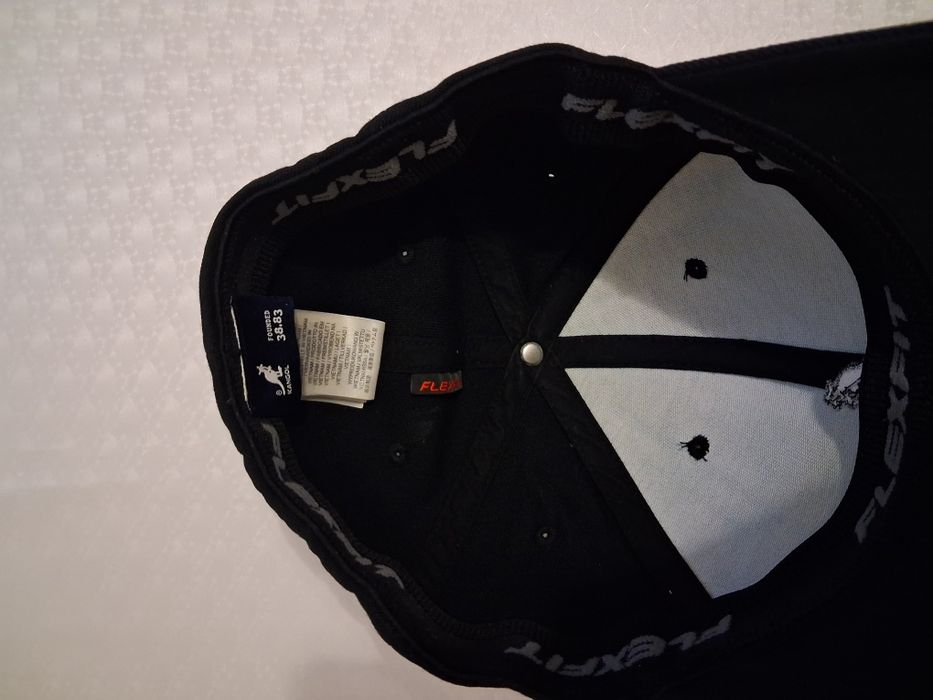 Продам бейсболка Кангол