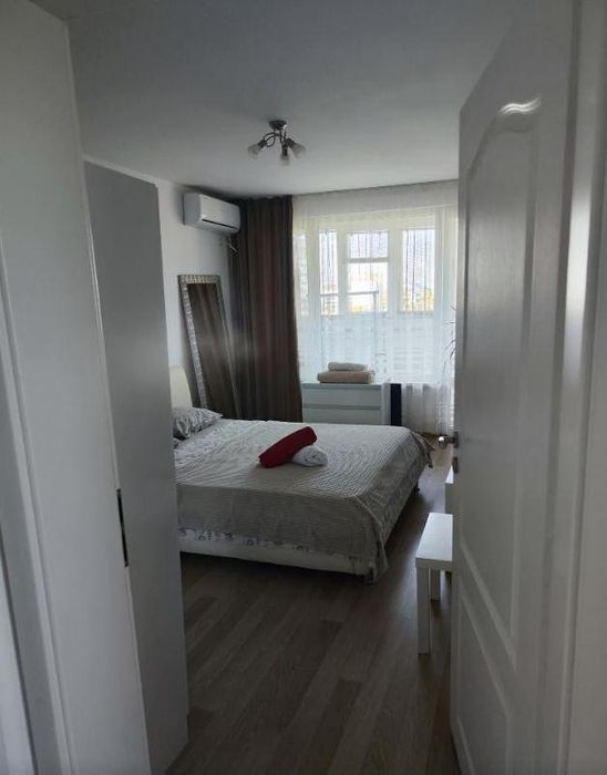 Дава се под наем Двустаен апартамент в Бургас, Лазур - 68 кв.м за 598.23 € - Снимка #1