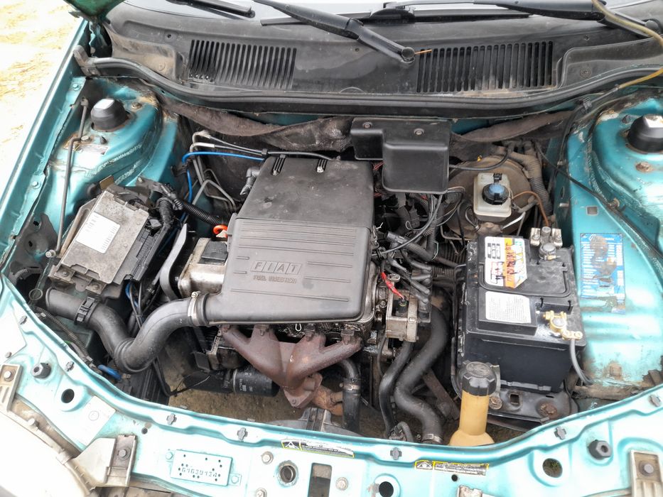 Vând  Fiat punto  1100cc sau schimb cu motocicleta