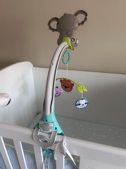 Fisher-Price® Въртележка за легло с коала 3-в-1 Soothe & Play Mobile™