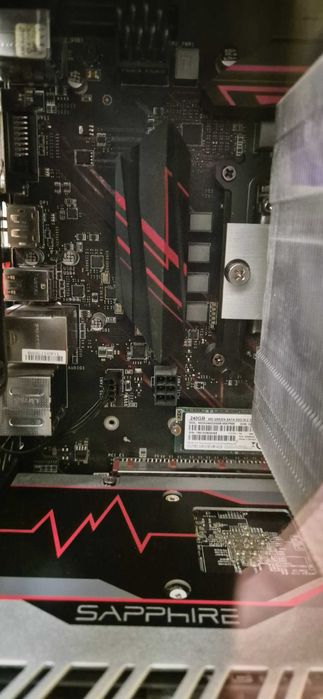 Kit Gaming - Intel i5-8400 + MSI B360 Gaming Plus + 16GB DDR4 + RX 580 8GB DDR5