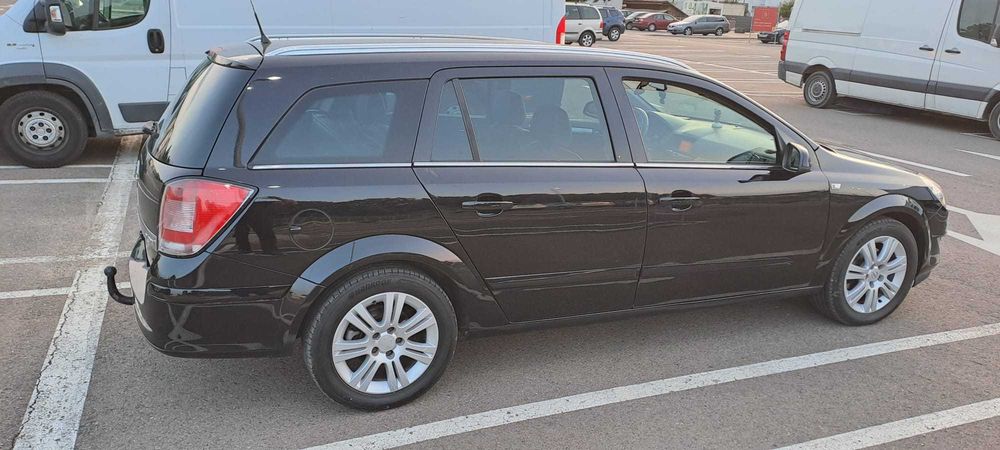 Vand Opel Astra H  1,7 CDTI 244321 KM