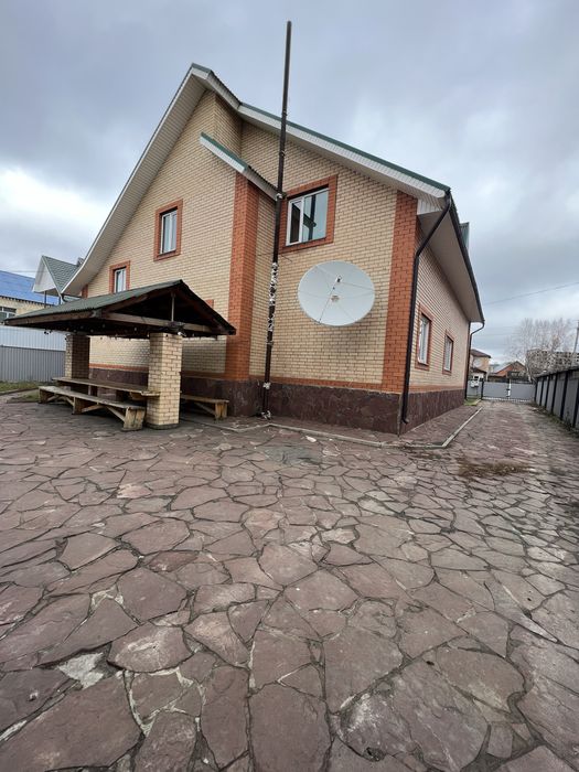 Коттедж в Боровом большой