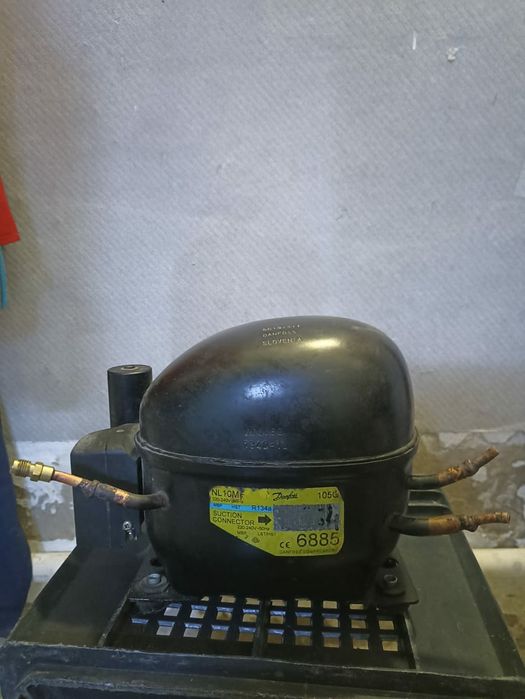 Продам Компрессор