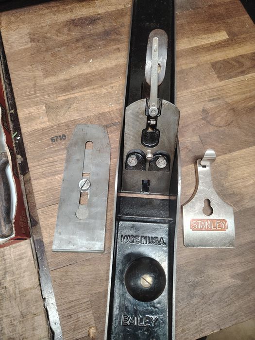 rindea Stanley bailey no 8