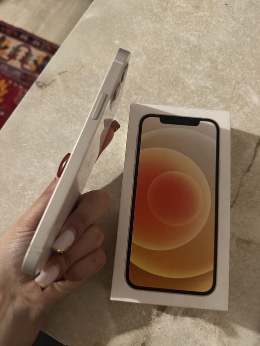 Iphone 12 , цена договорная