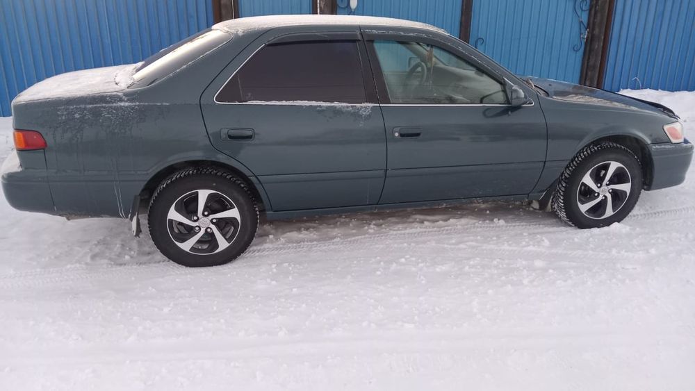Продается Toyota Camry 25