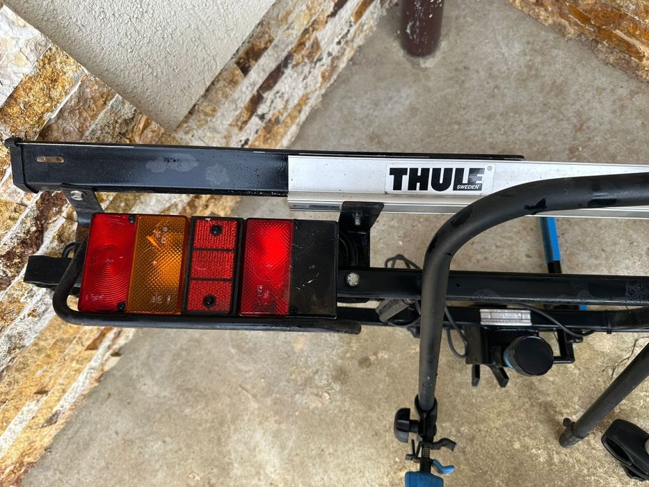 Vând suport auto Thulle pentru 2 biciclete