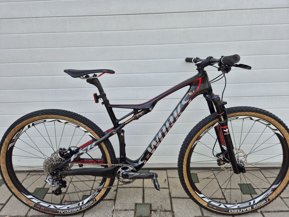 Specialized S-Works Epic WorldCup carbon 29