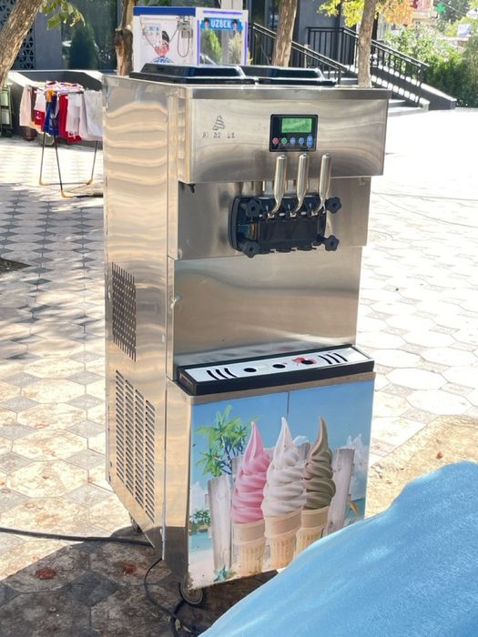 Продаётся фризер для мороженого