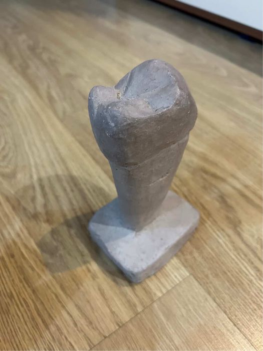 Моделирани зъби от глина