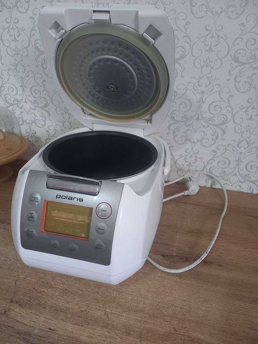 Мультиварка Polaris PMC 0520AD