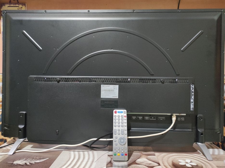 Reducere!Smart tv Sharp 102 cm