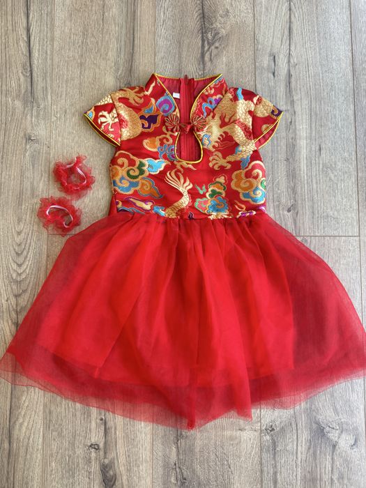 Любое платье за 3 000 тенге