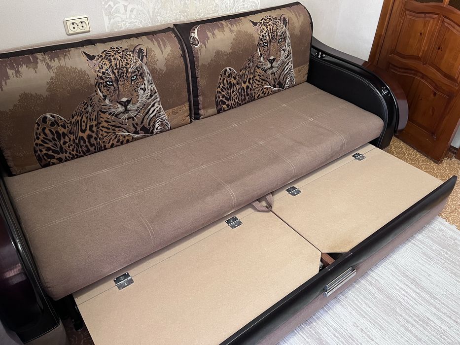 Продается диван б/у