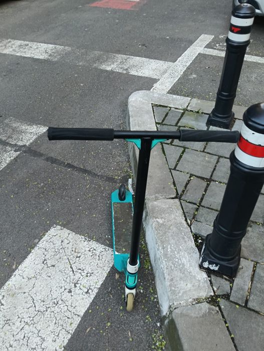 vând trotinetă de scheme