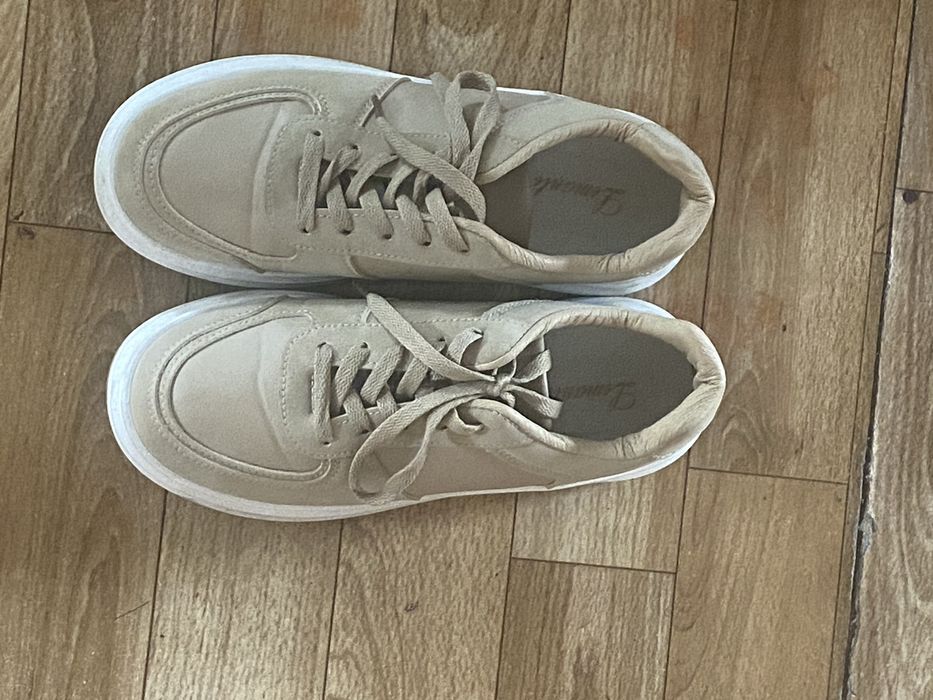 Продам новые кеды