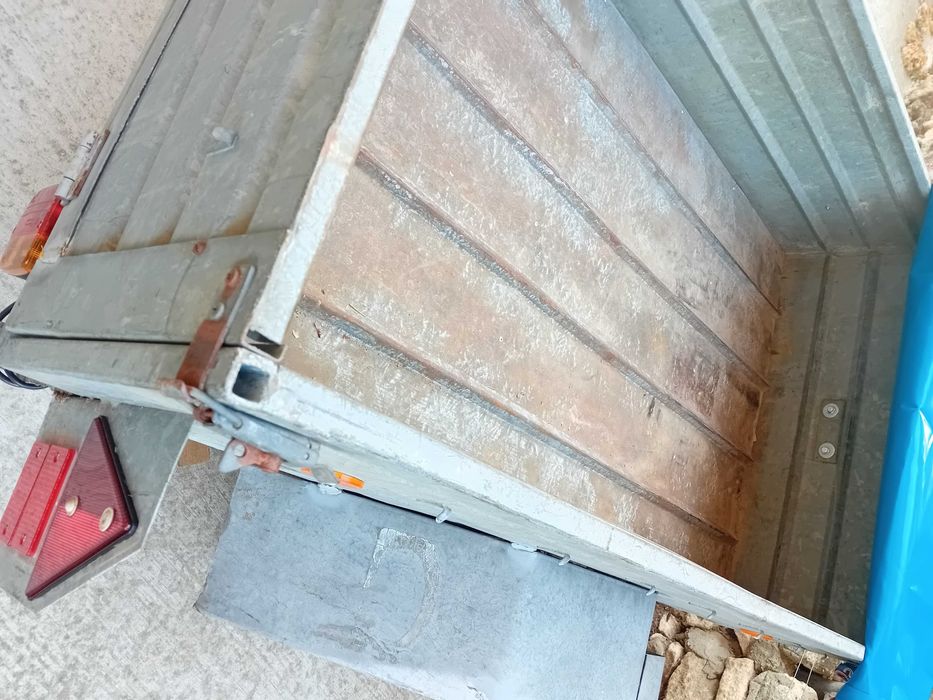 Ремарке за автомобил