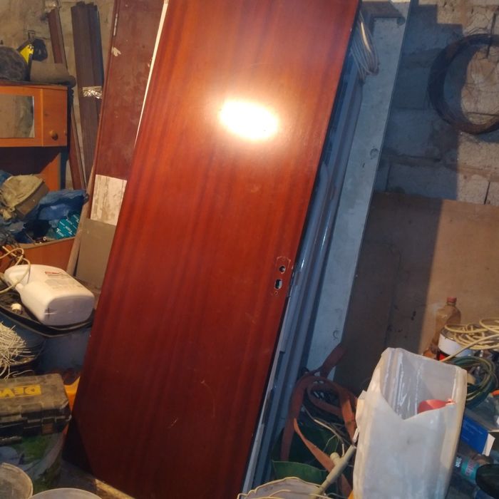 Дверные полотно  без косяка