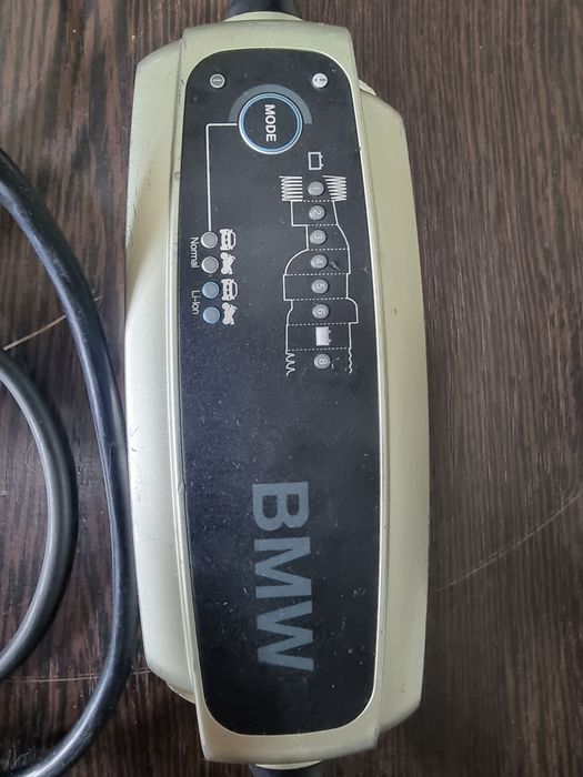 Зарядка для аккумулятора.bmw